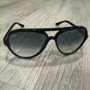 Ray-Ban Sunglasses